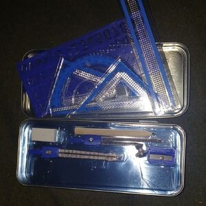 New Protractor And Compas Set In Tin Box